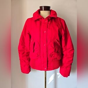 Vero Moda Red Waist Length Ski Jacket Jacket. Aize Medium